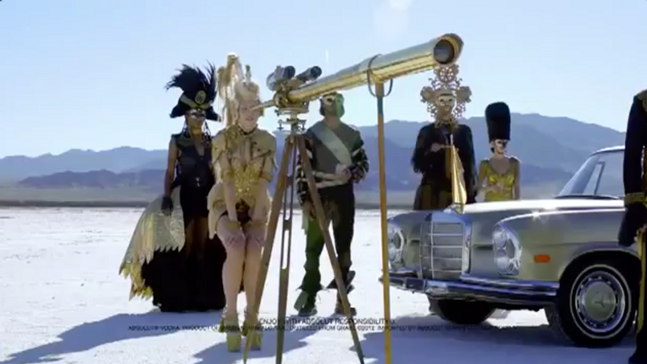 Absolut Vodka "Greyhound" feat. Swedish House Mafia